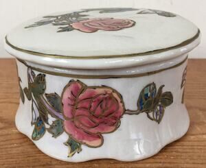 Vintage China Made Chinese Asian Porcelain Handpainted Floral Rose Trinket Box